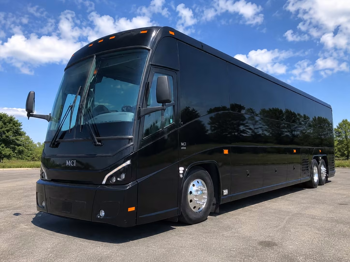 charter bus rentals to tucson arena and kino sports complex