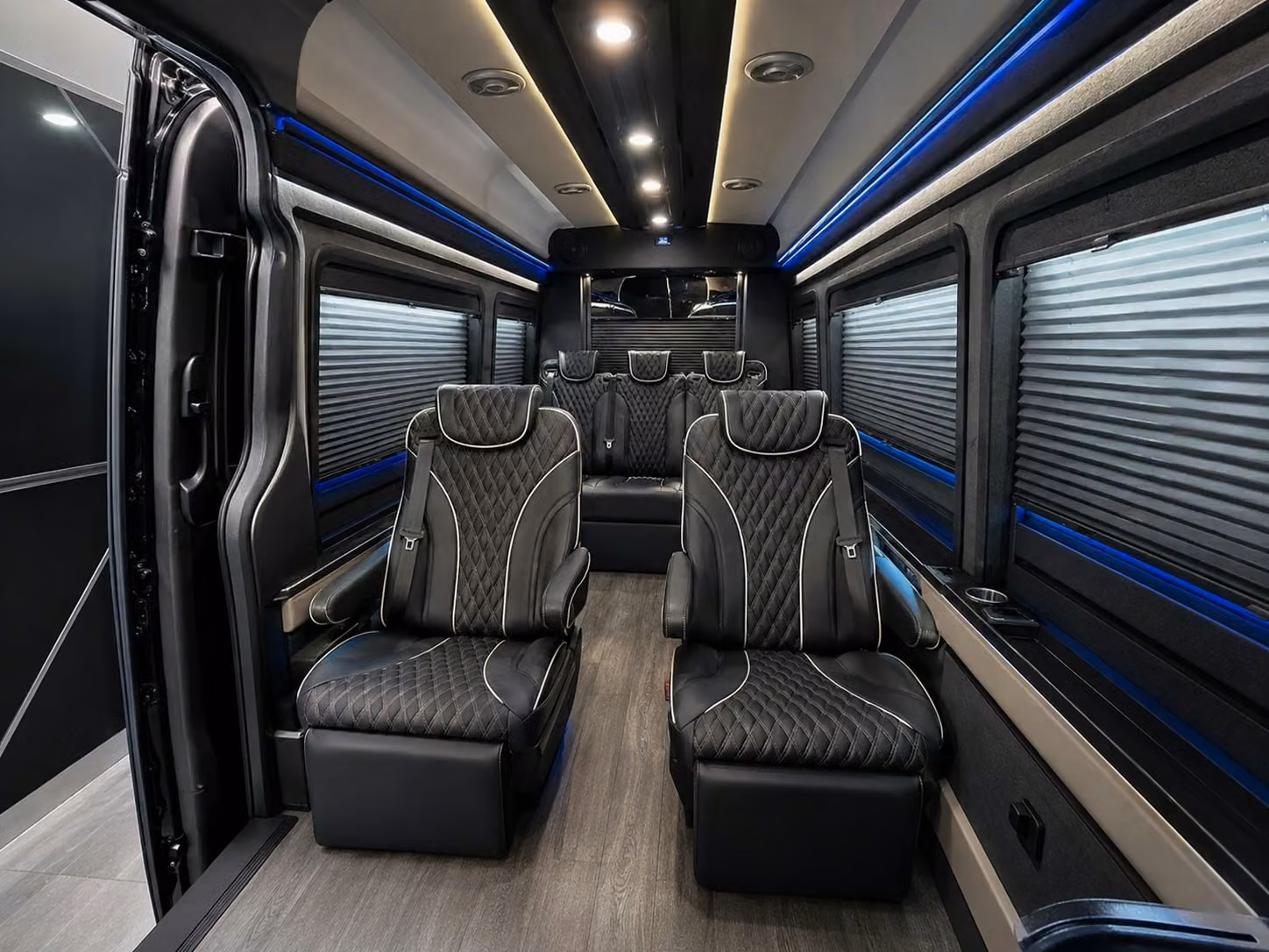 construction site and industrial employee shuttle rentals in tucson