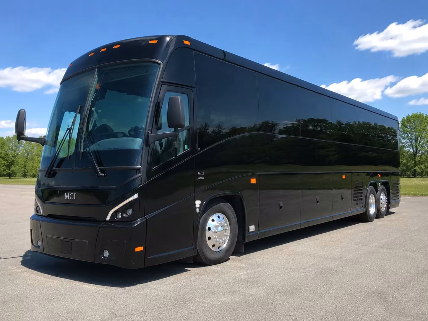 day of the week does the day you book change charter bus costs in tucson arizona