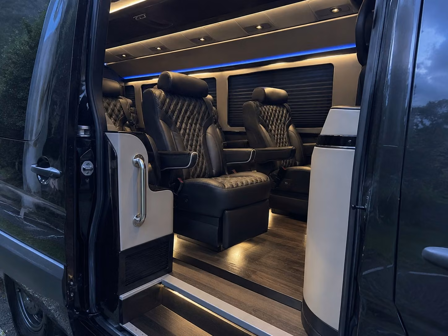 sprinter vans for small tucson prom groups who want a private vip ride